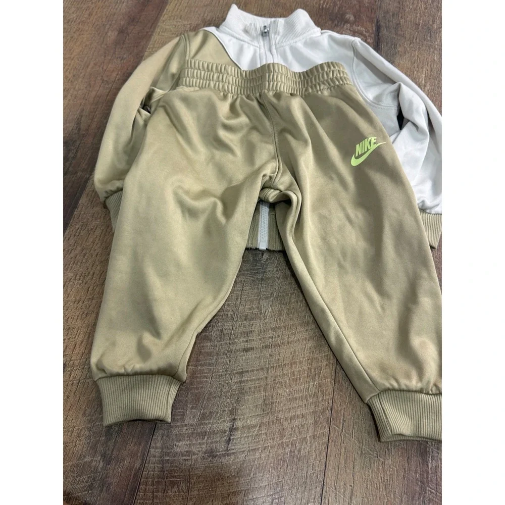 Nike Toddler 3T Tracksuit Set Tan White Neon Green Zip Jacket Joggers 2-Piece - Picture 3 of 8